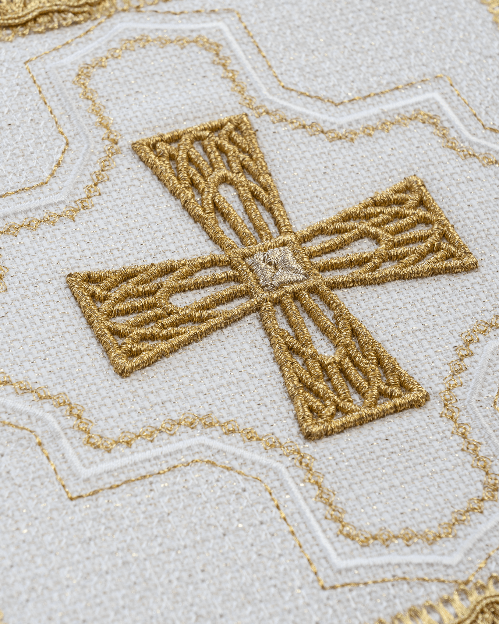 Jeu de piquets en quatre couleurs liturgiques KPA4/184 18*18 - CHASUBLES.FR