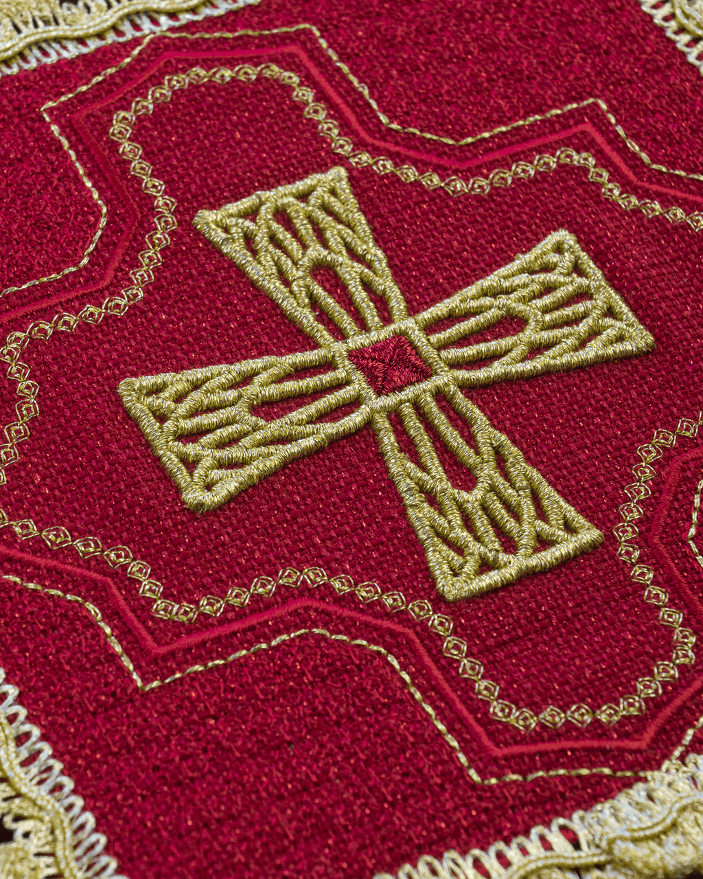 Jeu de piquets en quatre couleurs liturgiques KPA4/184 18*18 - CHASUBLES.FR