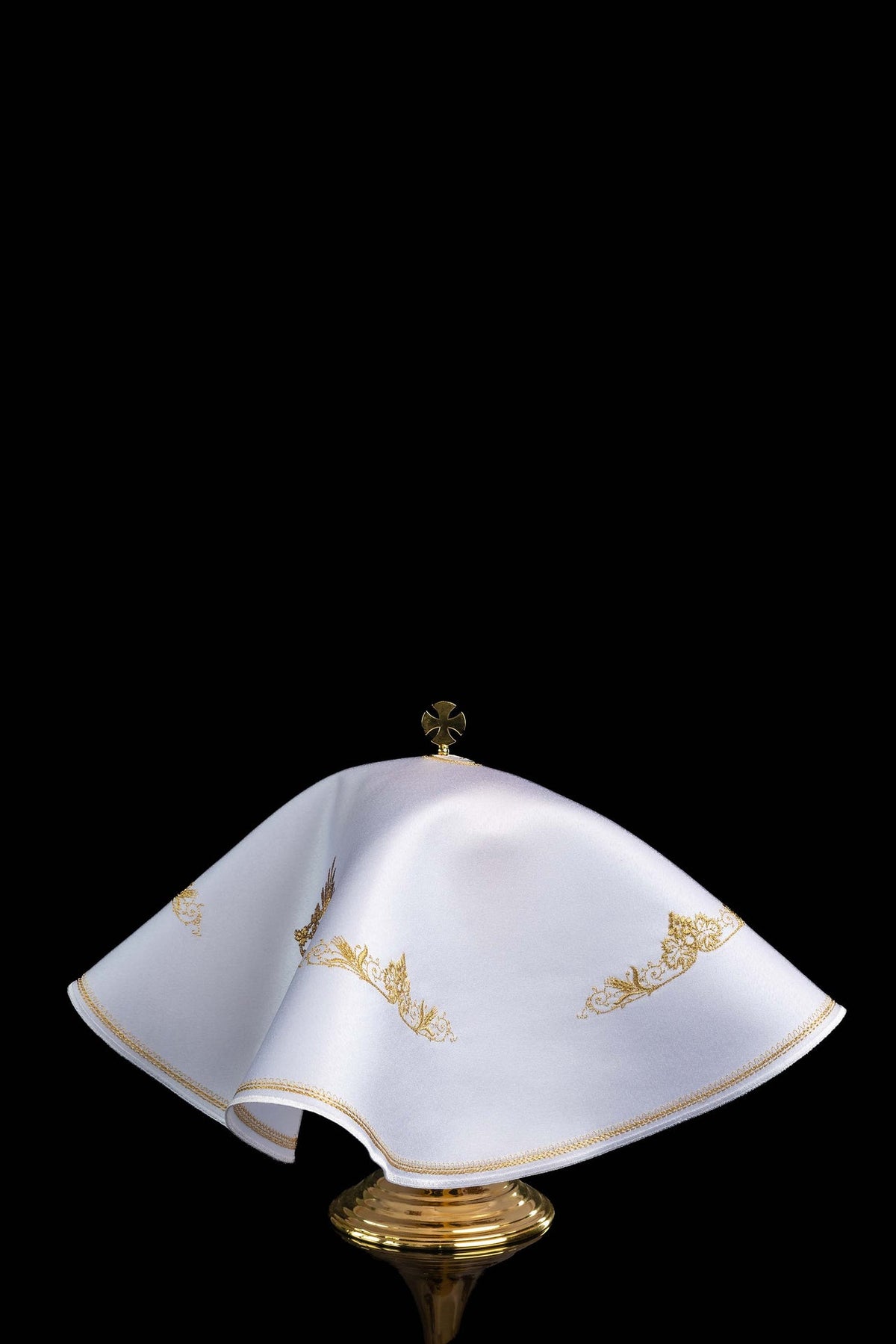 Voile de ciboire rond, vue de côté avec motifs floraux dorés