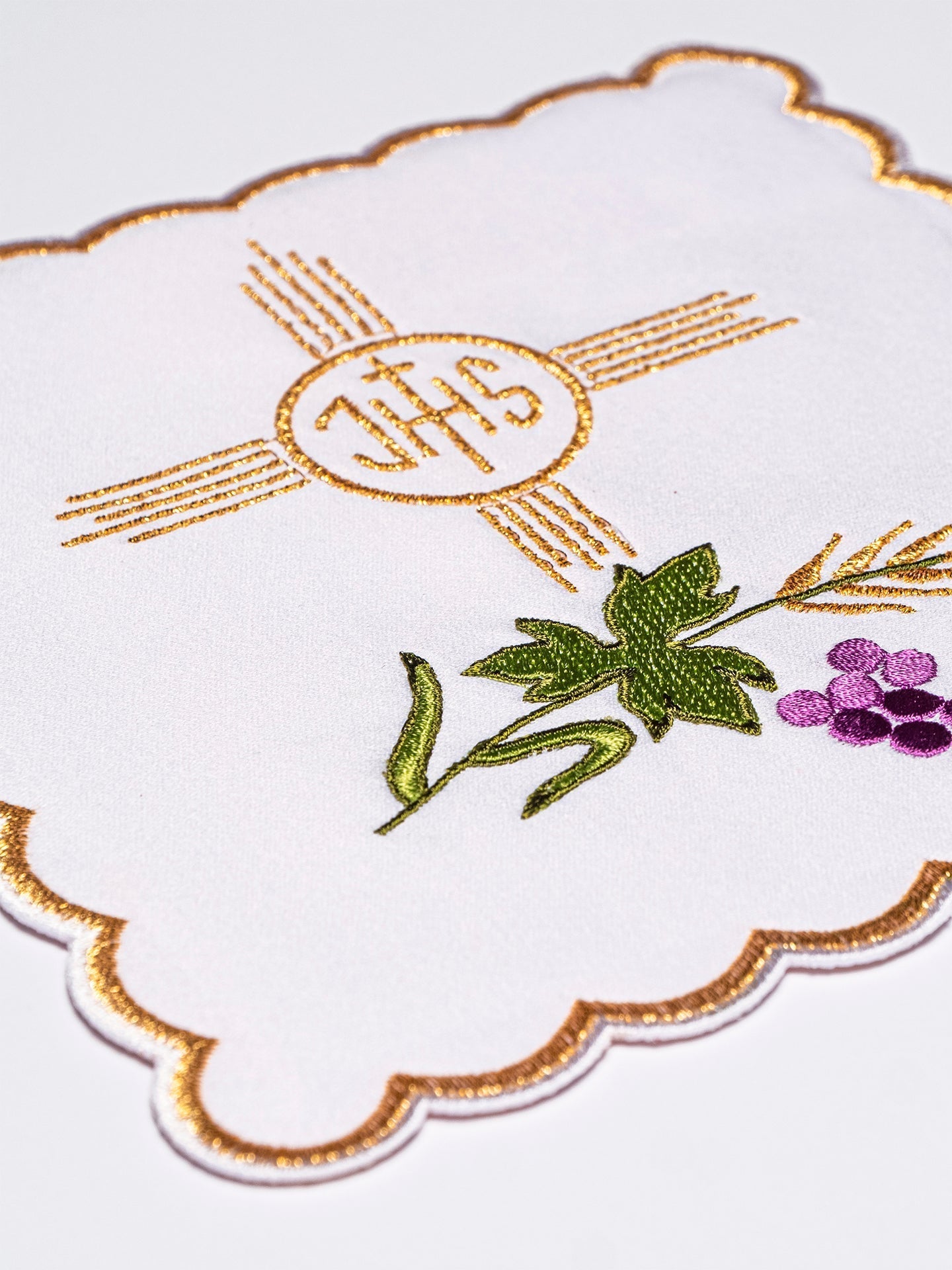 Linge d'autel avec le motif de la croix KK/012 - CHASUBLES.FR