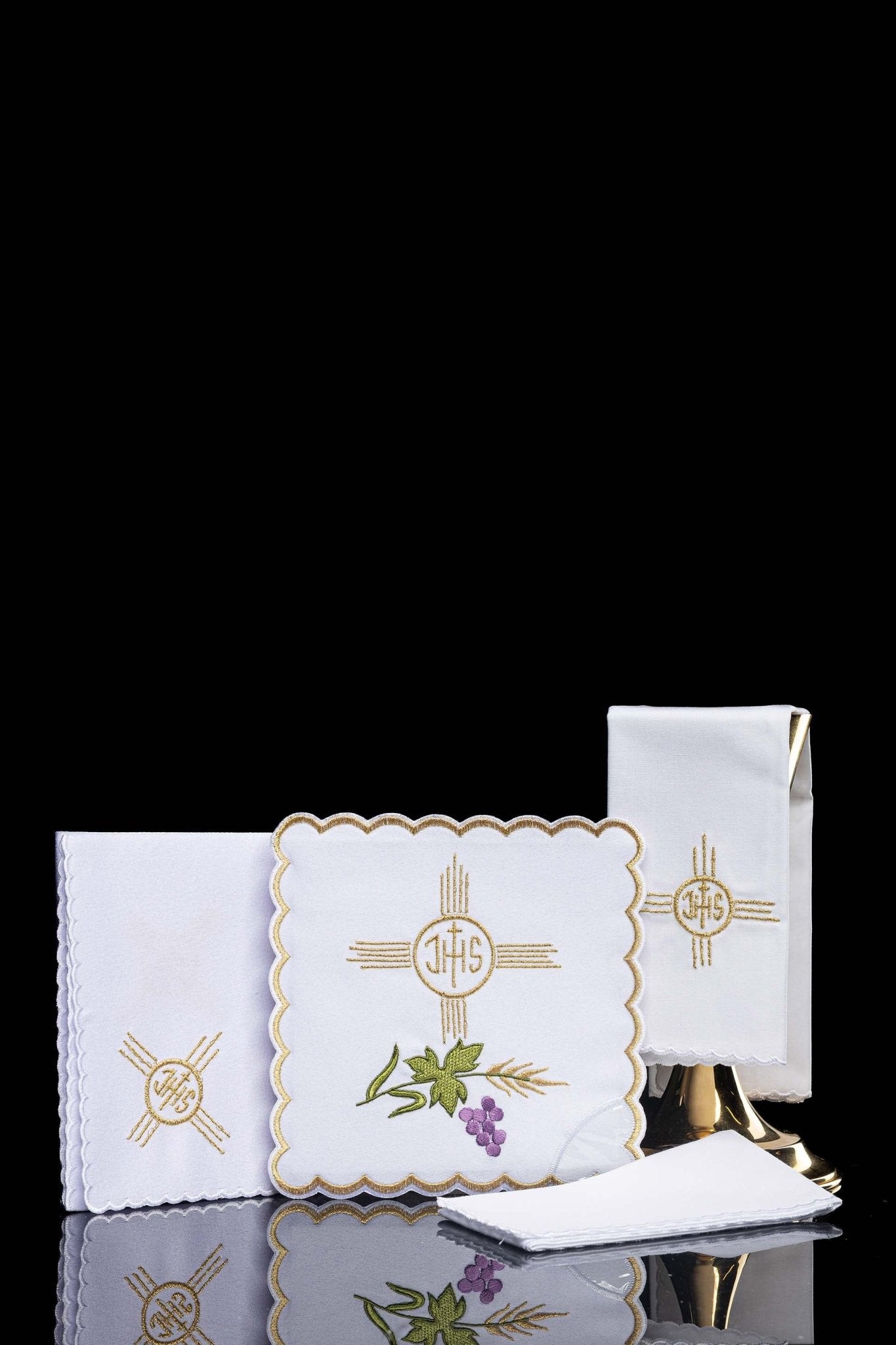 Linge d'autel avec le motif de la croix KK/012 - CHASUBLES.FR