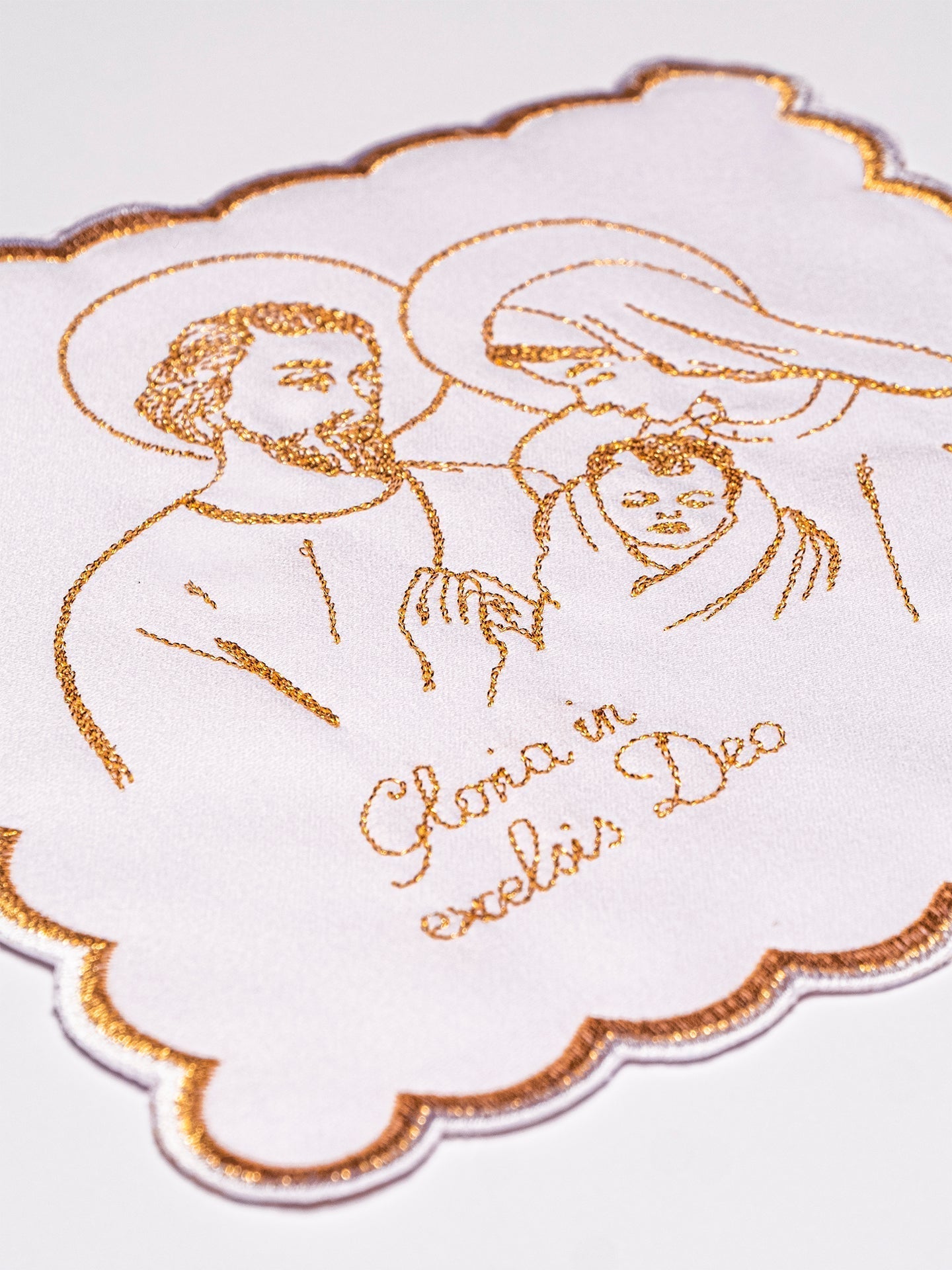 Linge d'autel avec une broderie dorée pour Noël KK/118 - CHASUBLES.FR