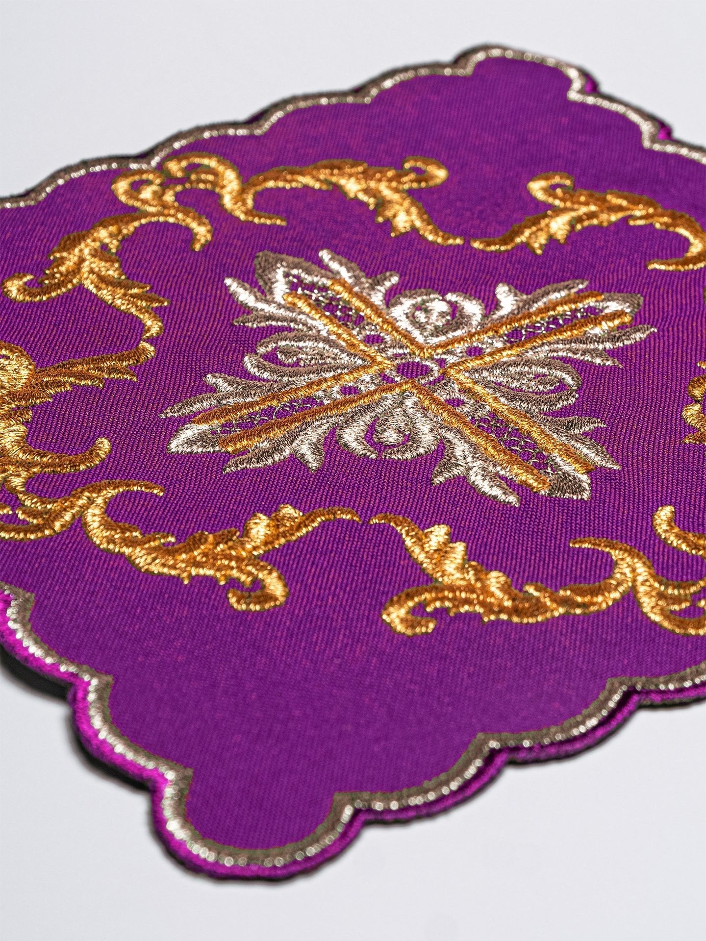 Linge d'autel brodé KK/151/03 - CHASUBLES.FR