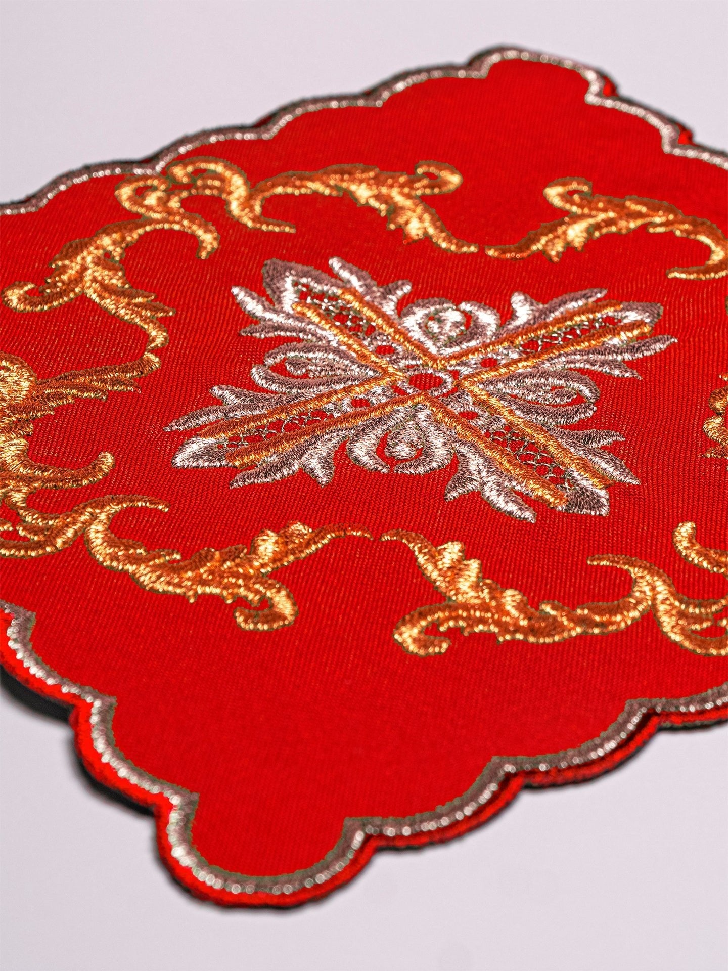 Linge d'autel brodé KK/151/02 - CHASUBLES.FR