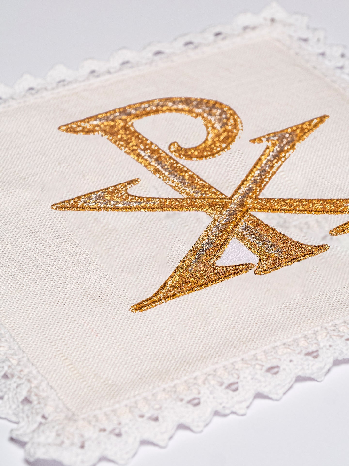 Linge d'autel brodé avec le motif PAX KKL/178 - CHASUBLES.FR