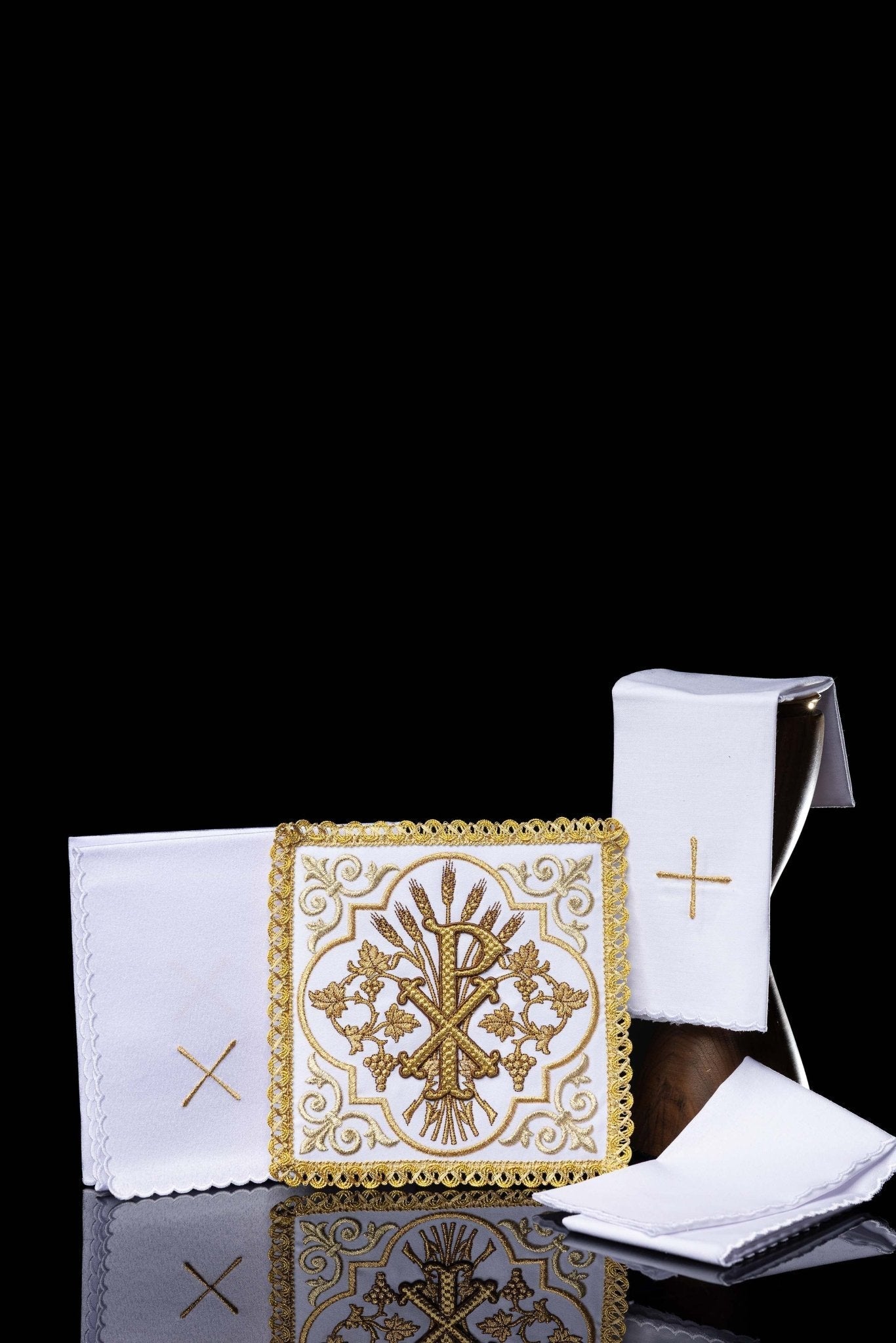 Linge d’autel brodé avec le symbole PAX KK/5011 - CHASUBLES.FR