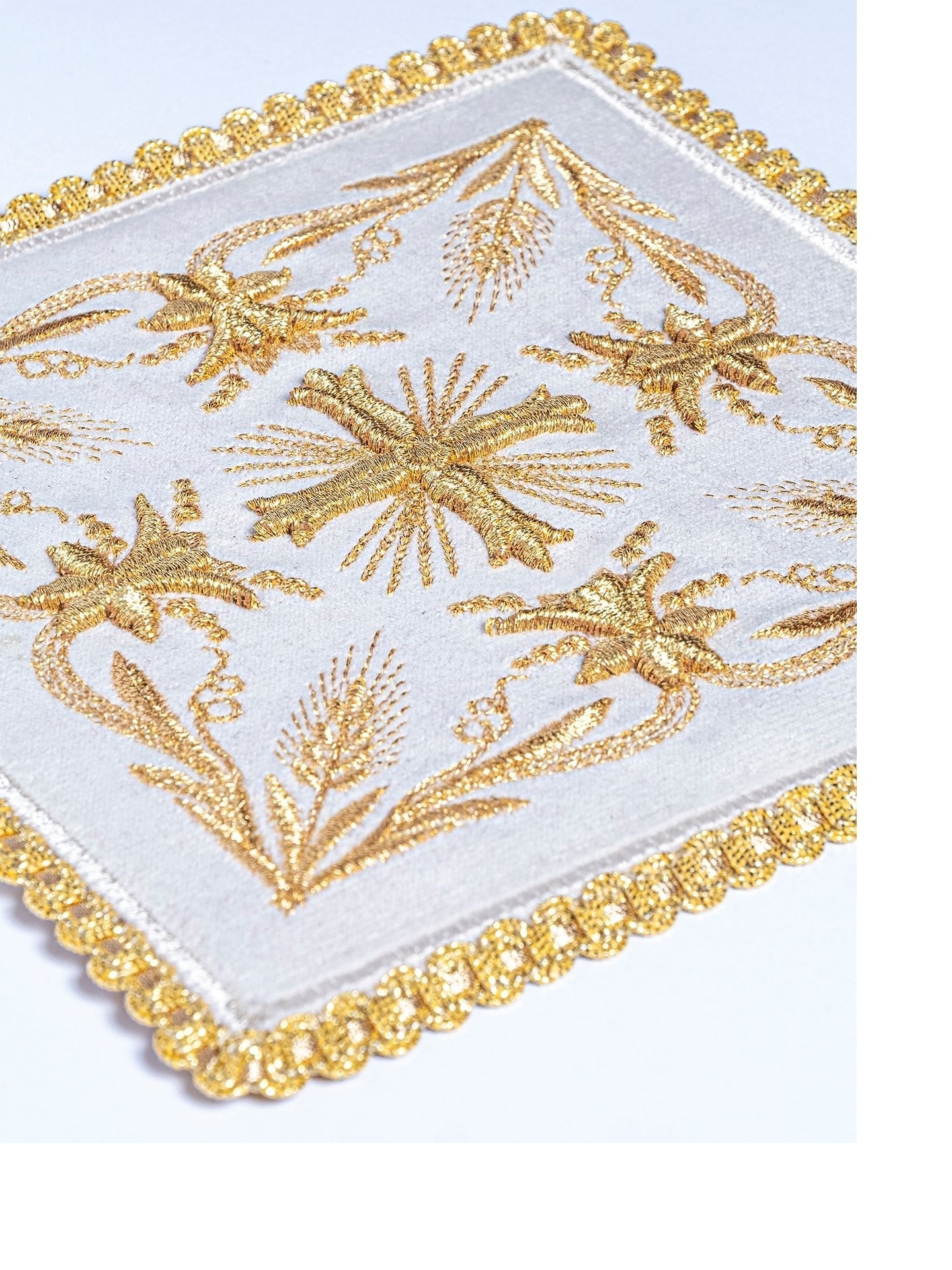 Linge d'autel brodé en velours écru KK/5001/C2 - CHASUBLES.FR