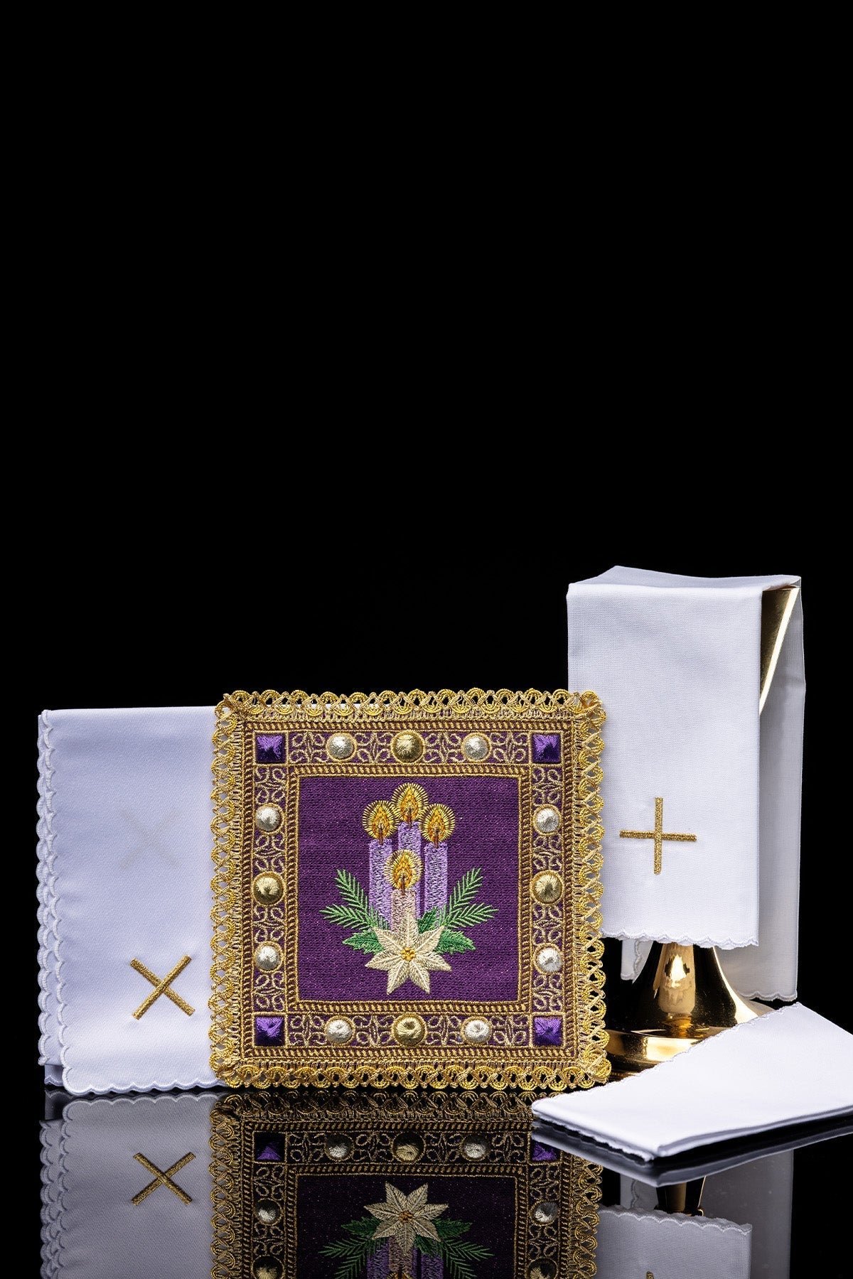 Linge d’Autel Brodé pour l’Avent S-5176/03 - CHASUBLES.FR