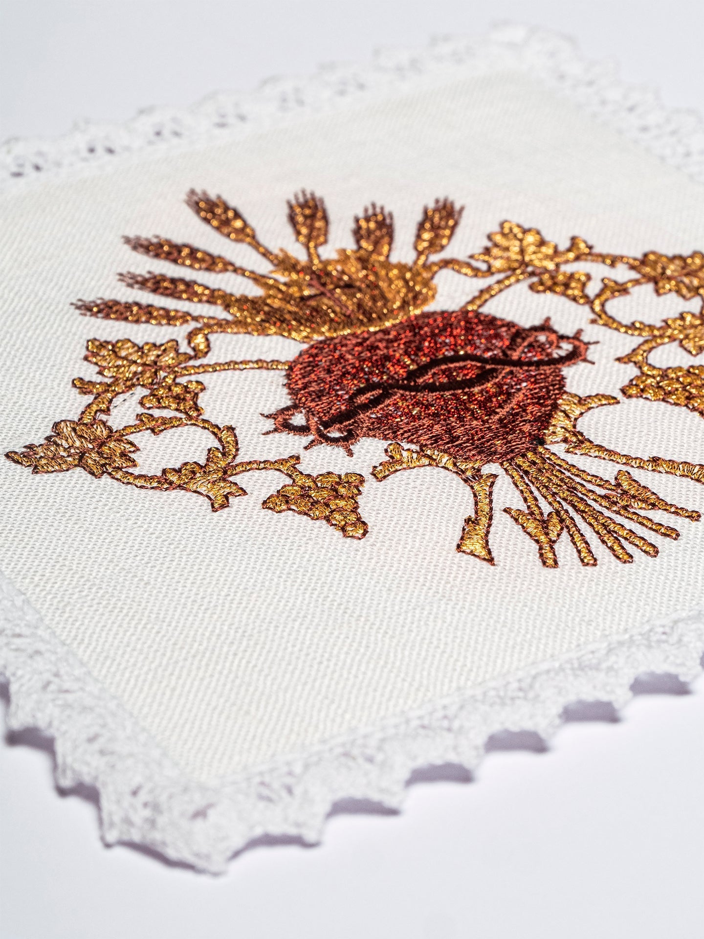 Linge d'autel brodée en lin KKL/167 - CHASUBLES.FR