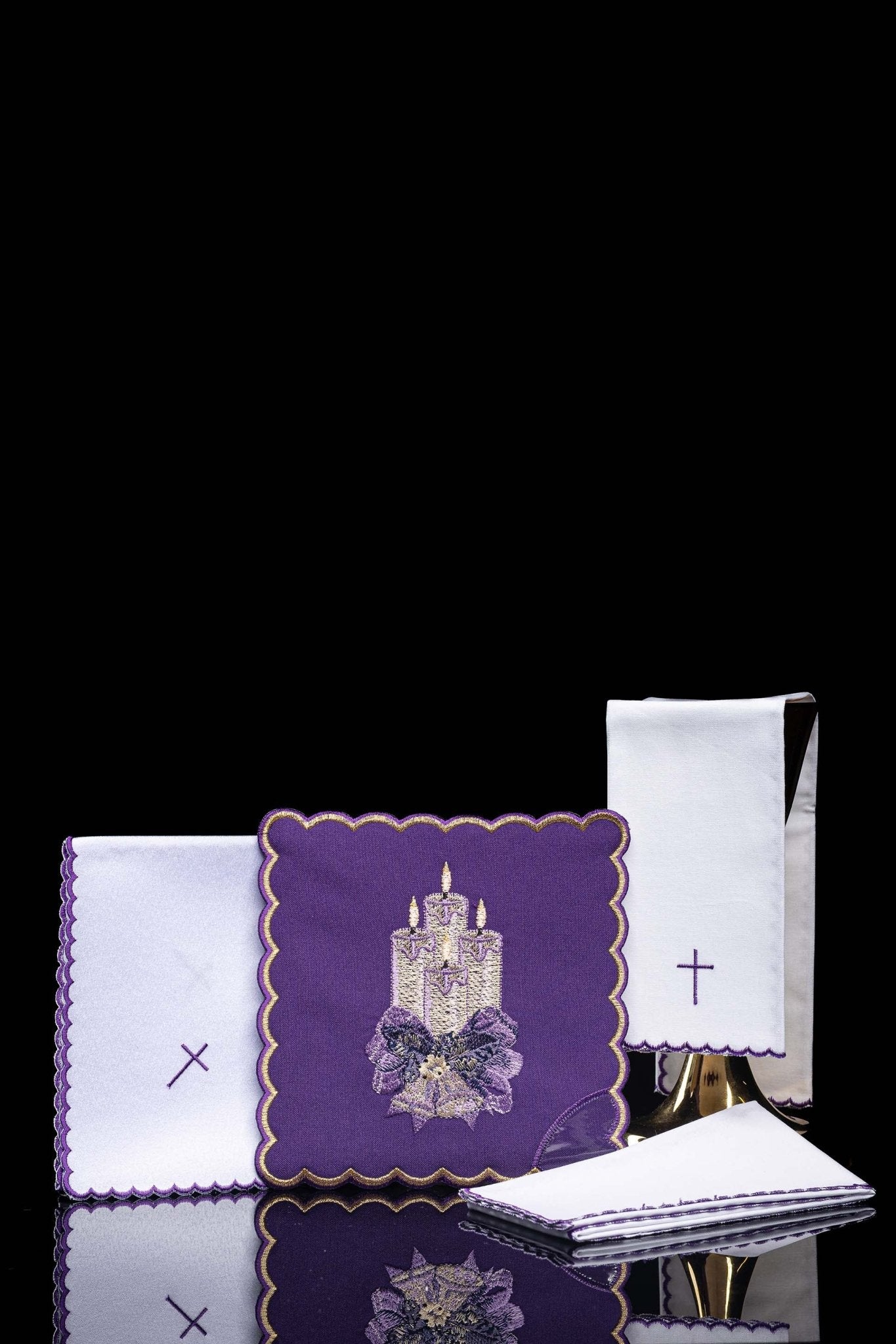 Linge d'autel de l'Avent brodé en lin KK/169 - CHASUBLES.FR