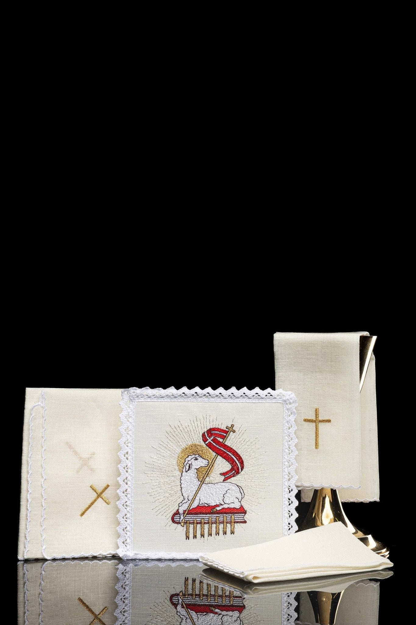 Linge d'autel en lin avec broderie en peau d'agneau KKL/100 - CHASUBLES.FR