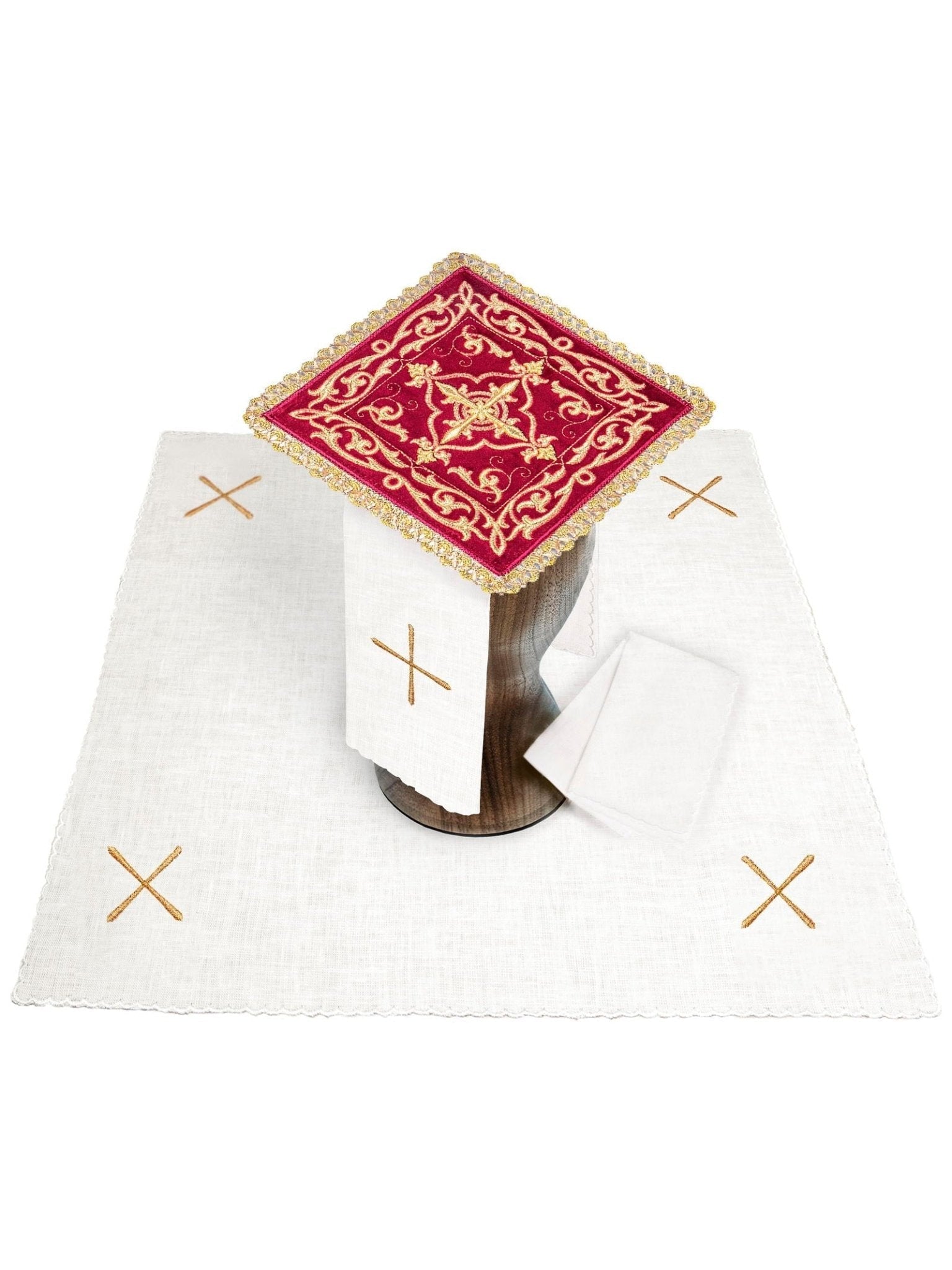 Linge d'autel en velours bordeaux avec une broderie de croix KKL/5003/C1 - CHASUBLES.FR