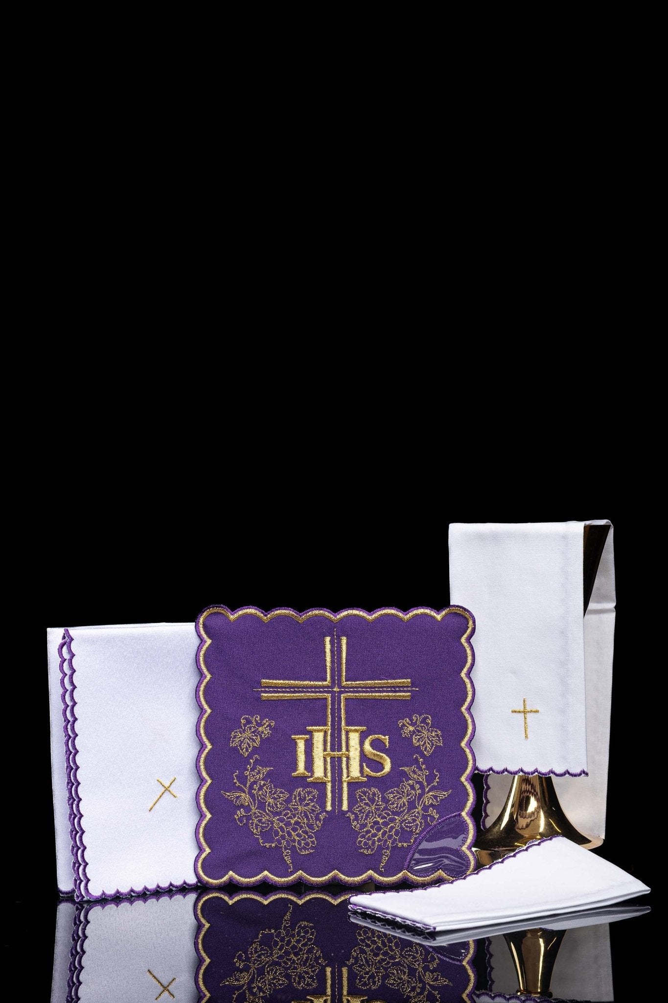 Linge d'autel violet KK/156/03 - CHASUBLES.FR