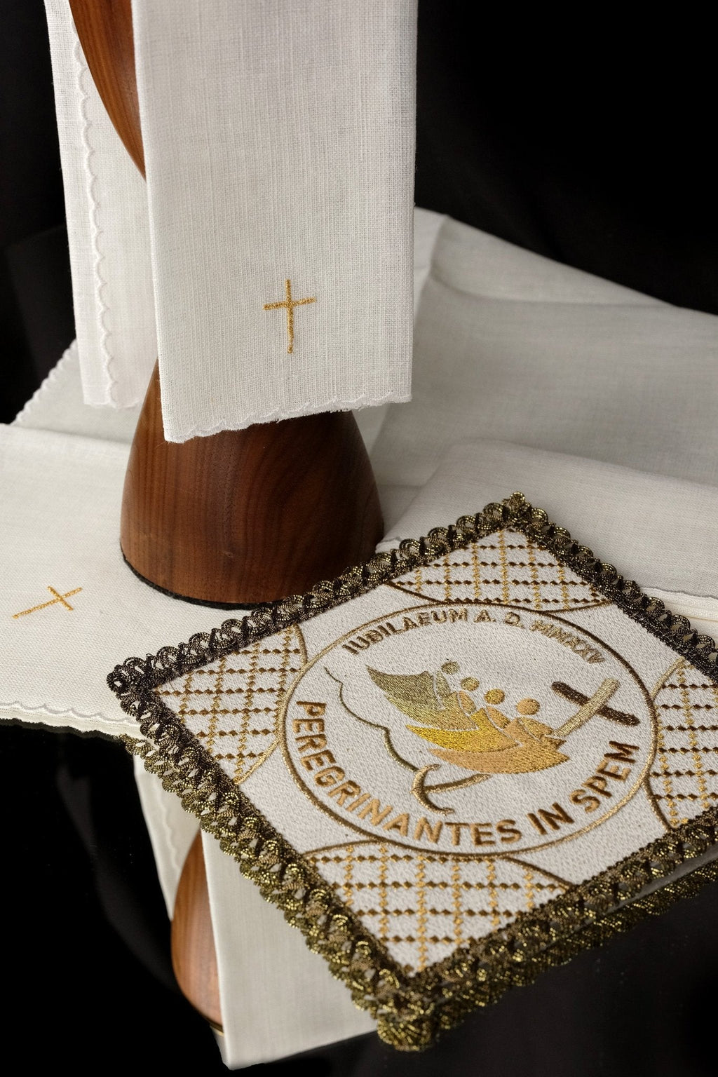 Linge de Calice avec le logo JUBILÉ ROME 2025 JR/015/C1 - CHASUBLES.FR