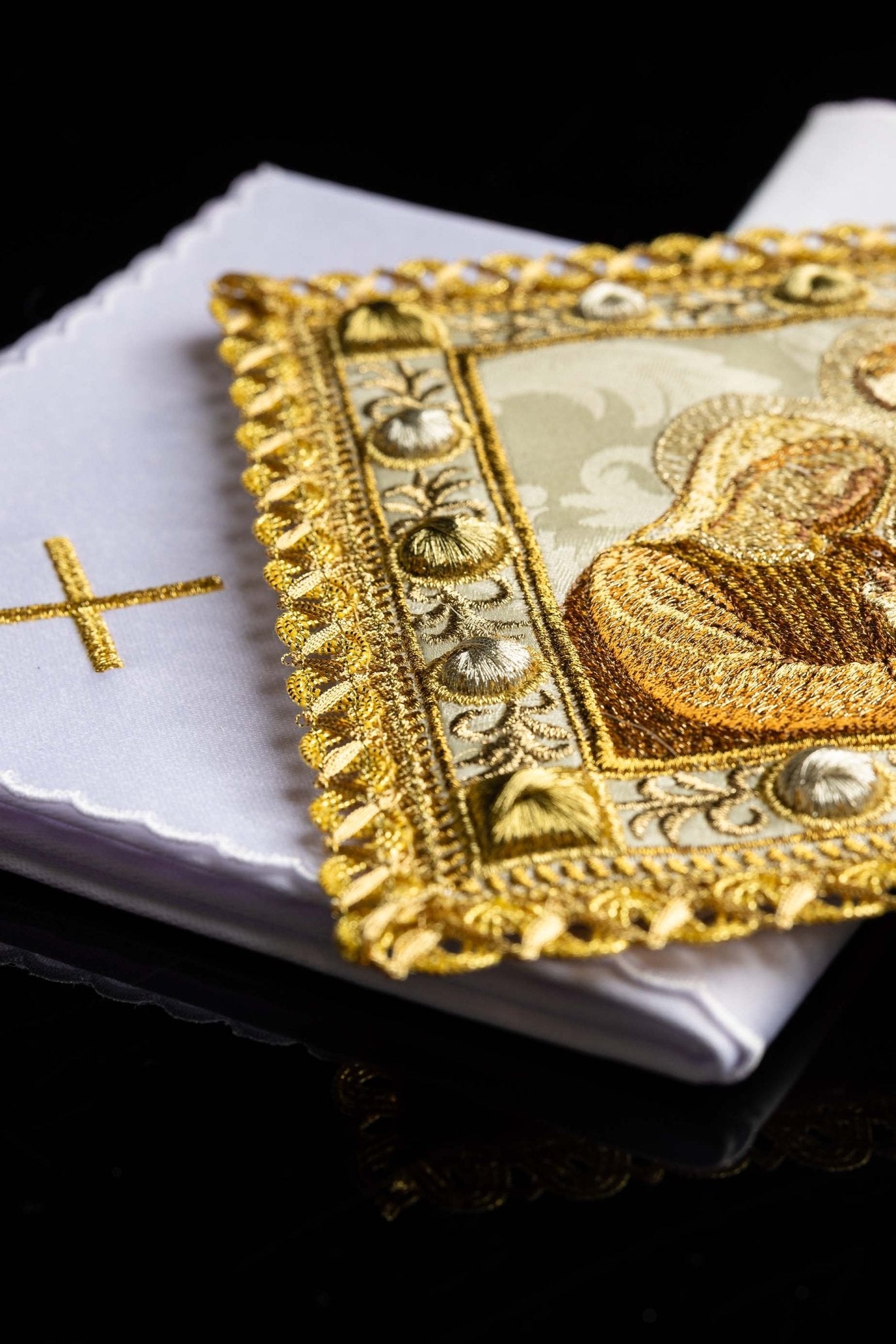 Linge de calice de Noël avec l’image de la Sainte Famille S-5575 - CHASUBLES.FR
