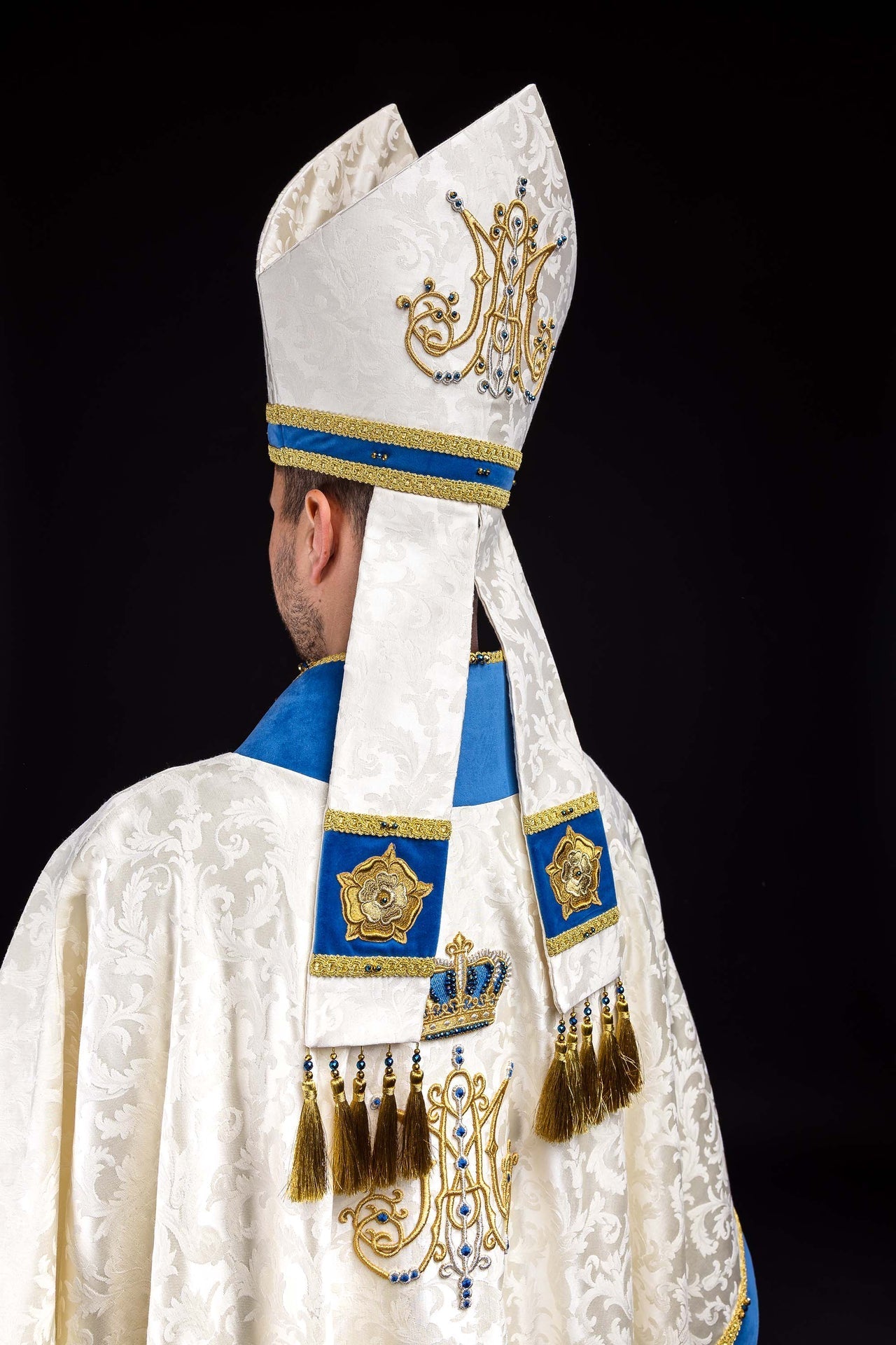 Mitra mariale faite à la main avec pierres naturelles Handmade 9006 HM/9006/05/88-1 - CHASUBLES.FR