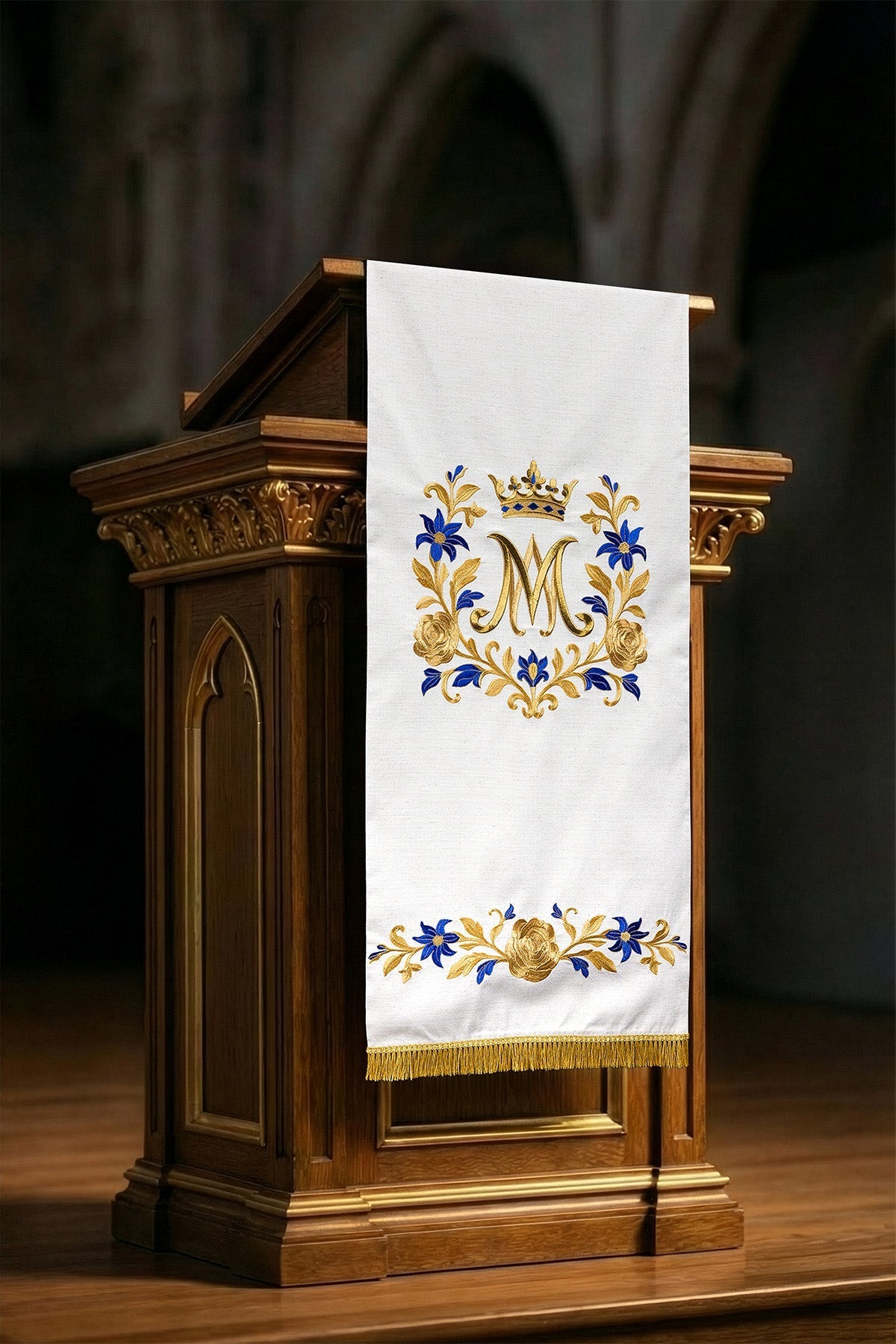 Nappe de lutrin avec broderie mariale en écru LE/8045/05 55*250 - CHASUBLES.FR