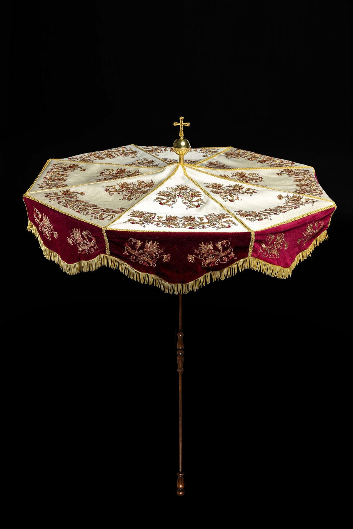 Ombrelle de procession bordeaux-écru brodé KPP/006/05/20/PA - CHASUBLES.FR