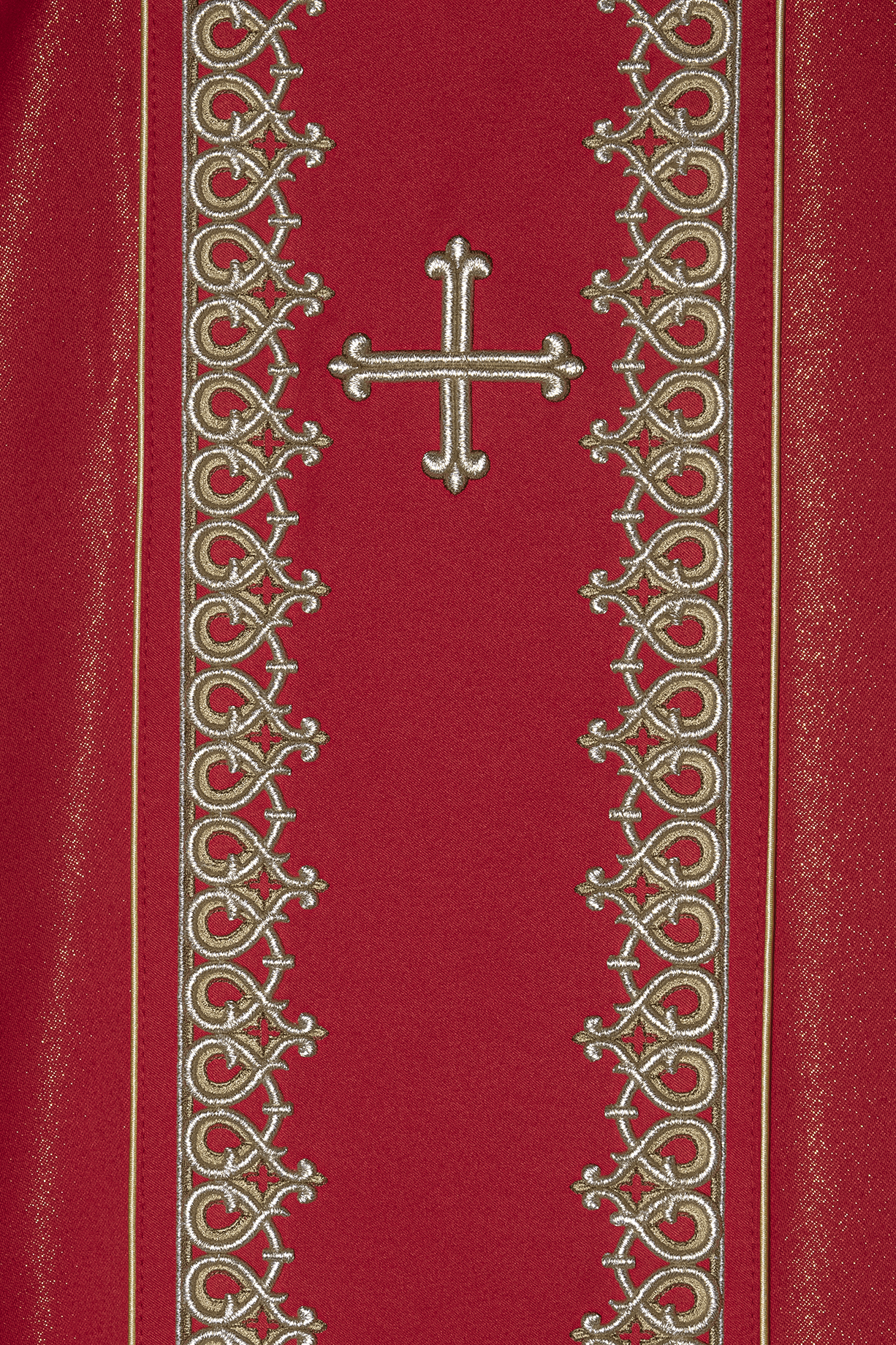 Chasuble brodée Croix-Rouge