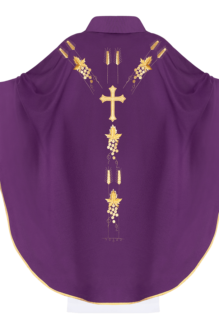 Chasuble brodée avec le symbole IHS raisin violet