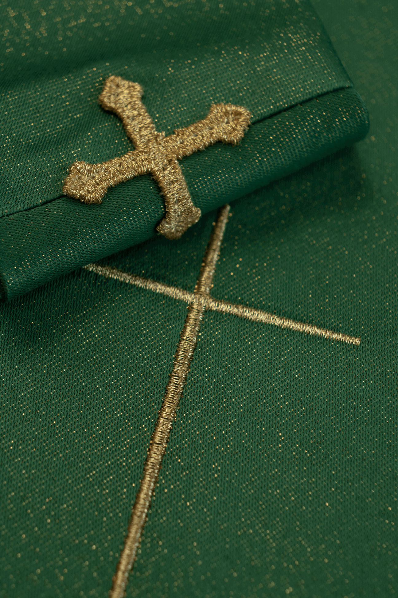 Chasuble brodée Croix verte