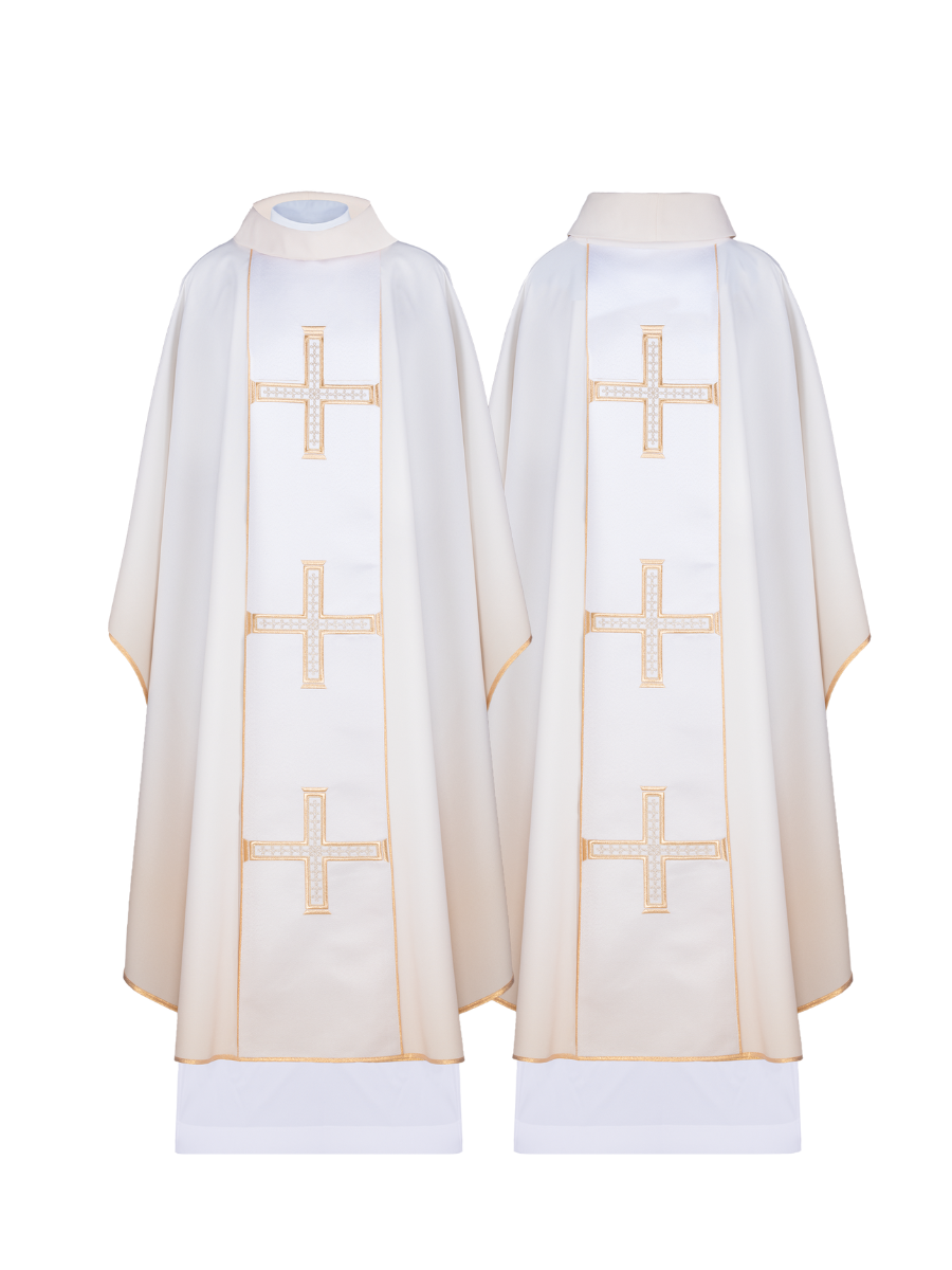 Chasuble liturgique avec croix en écru