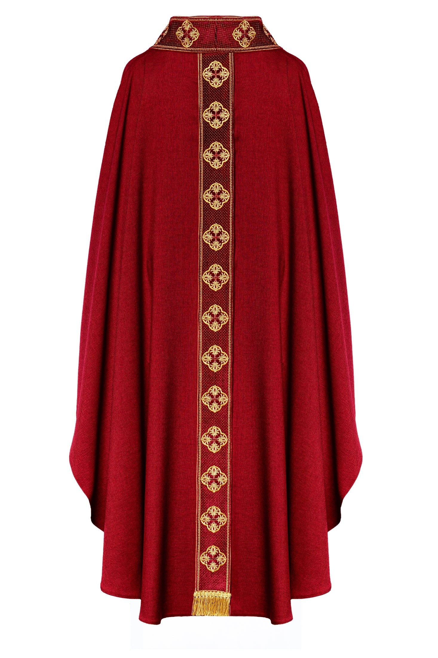 Chasuble rouge avec ceinture brodée et collier croisé