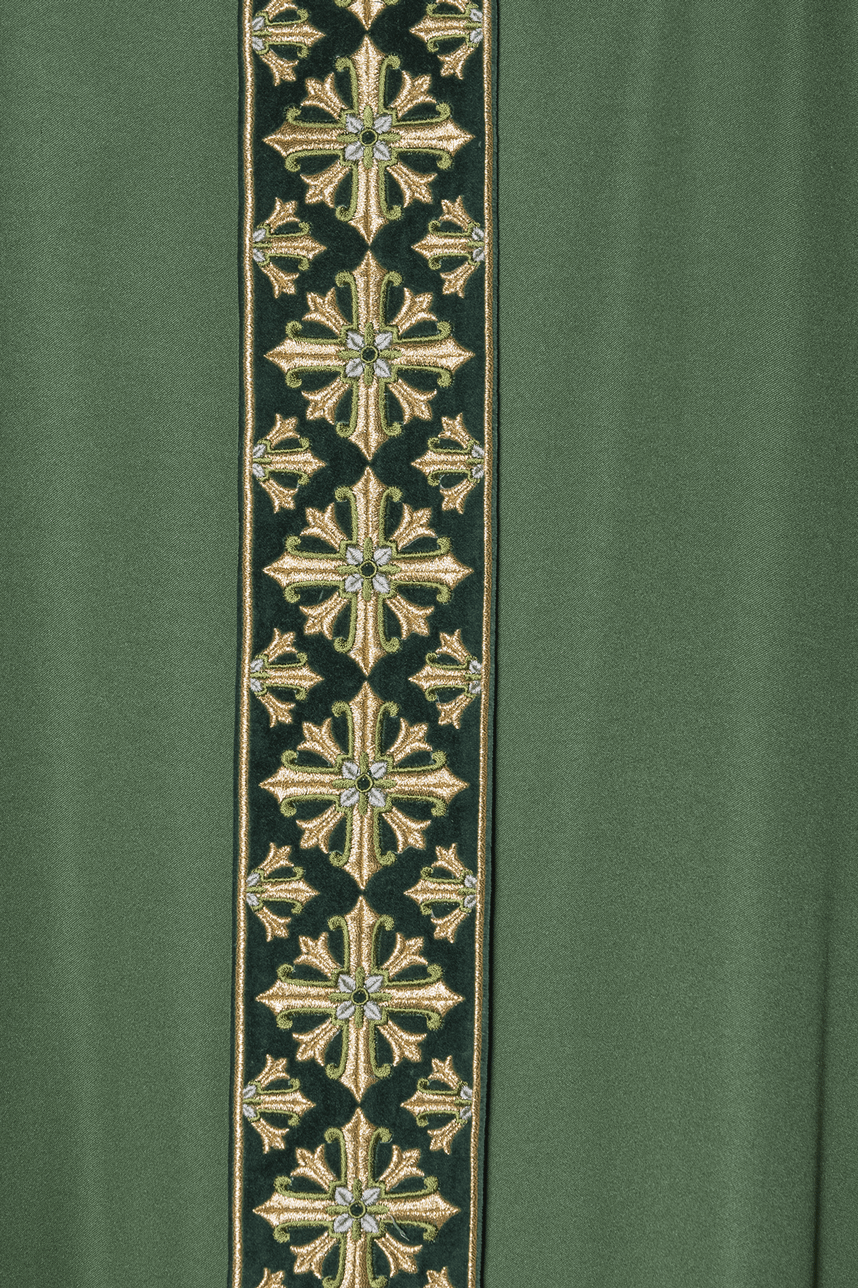 Chasuble avec broderie brillante en vert