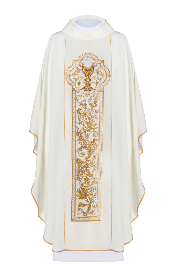 Chasuble avec broderie du calice eucharistique en écru