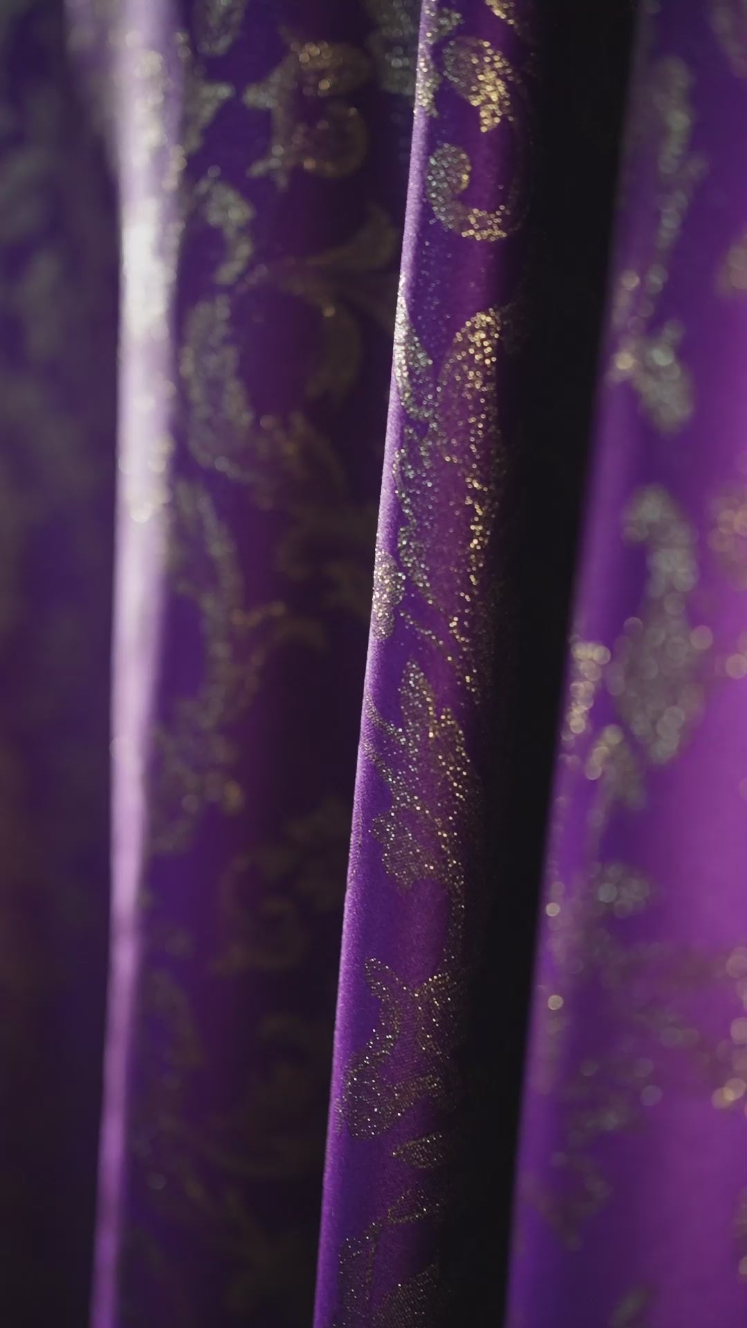 Chasuble faite main avec pierres naturelles Handmade 7010 Violet