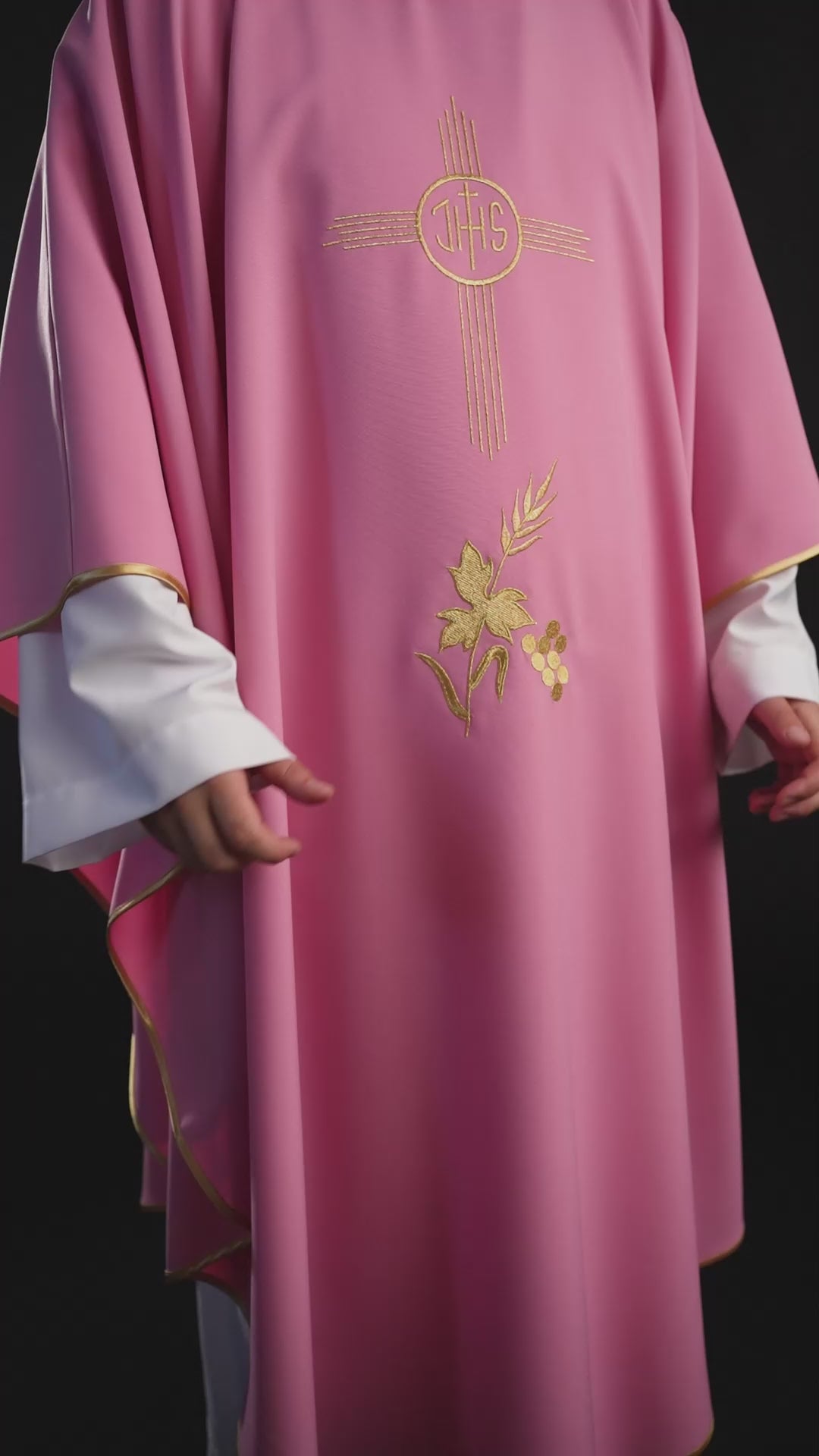 Chasuble brodée or rose