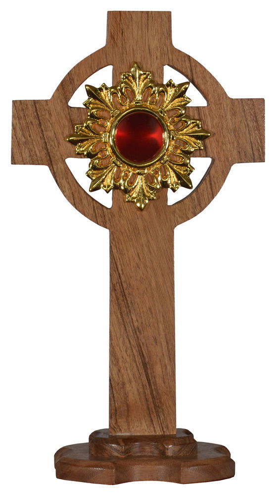 Croix reliquaire en bois