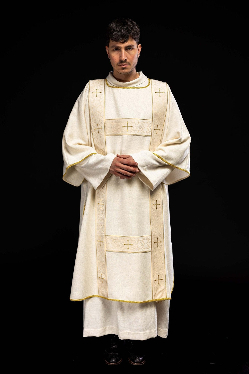 Rideau à rayures de velours et croix dorées brodées, écru KDL/395/05/71/B - CHASUBLES.FR