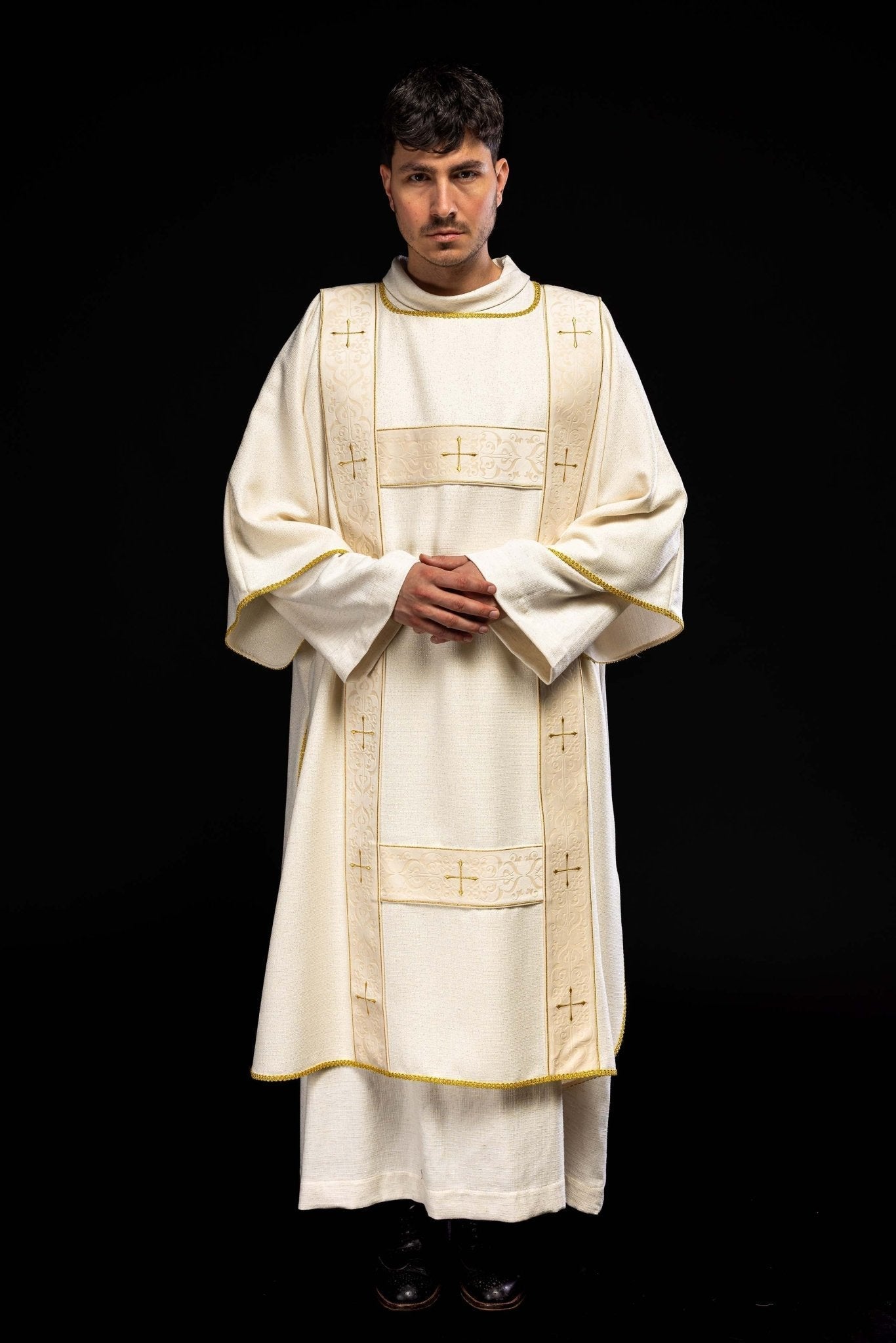 Rideau à rayures de velours et croix dorées brodées, écru KDL/395/05/71/B - CHASUBLES.FR