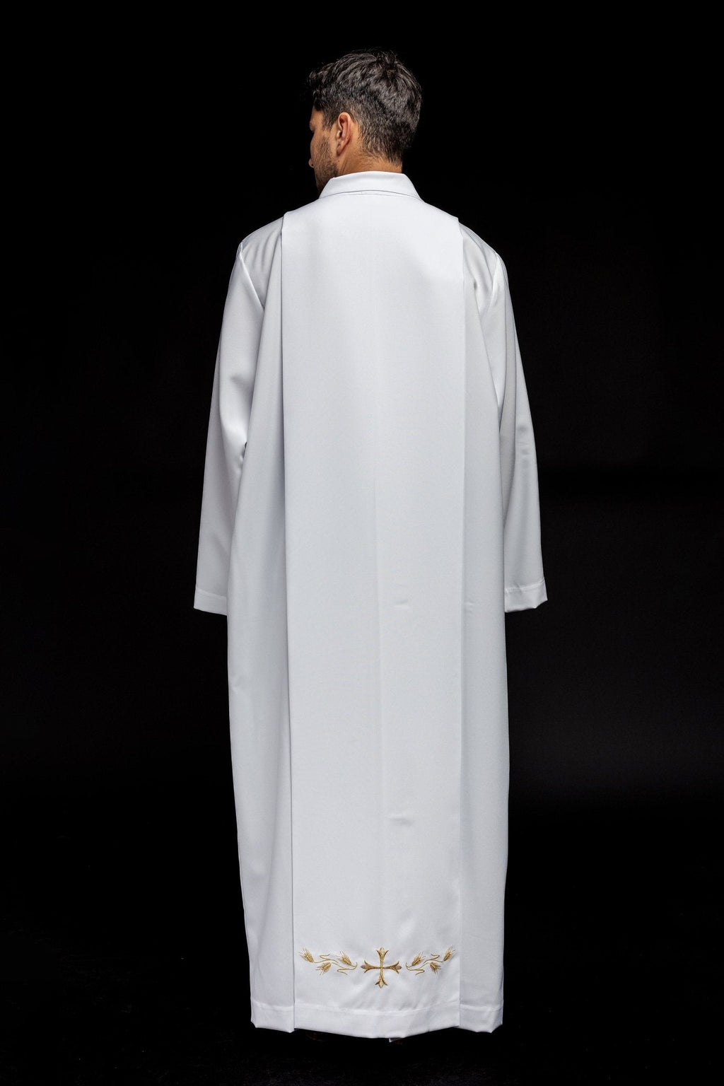 Robe de prêtre unie avec col roulé et broderie en croix Blanc KAB/004/04/12 135cm/164cm - CHASUBLES.FR