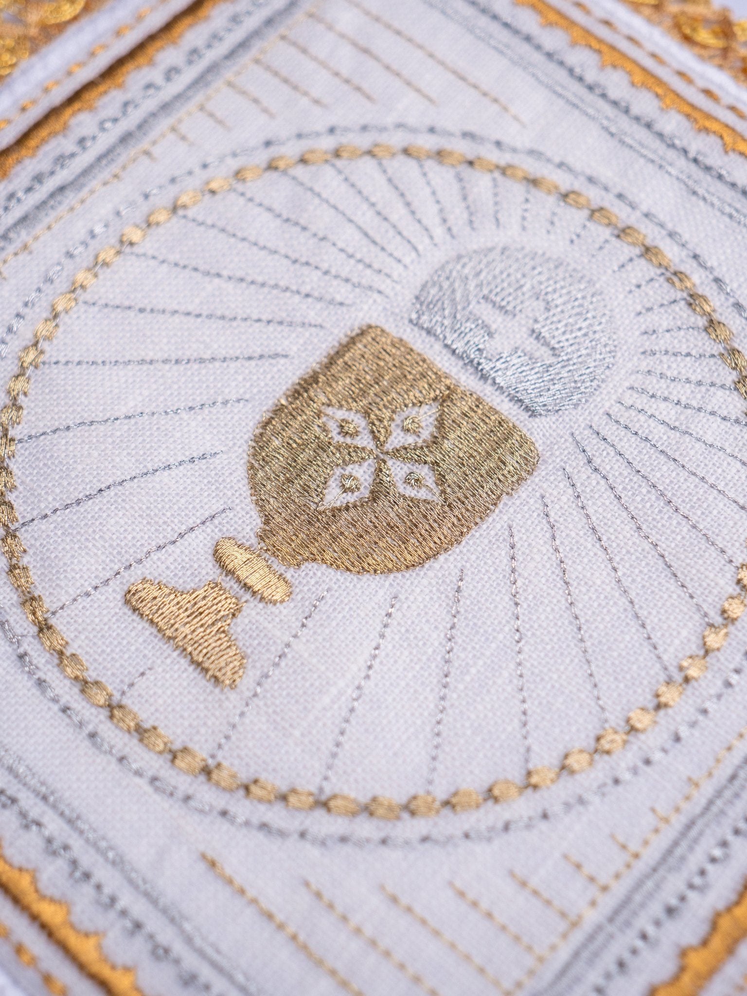 Set de calice en lin avec motif de calice et d'hostie S - 5027 - CHASUBLES.FR