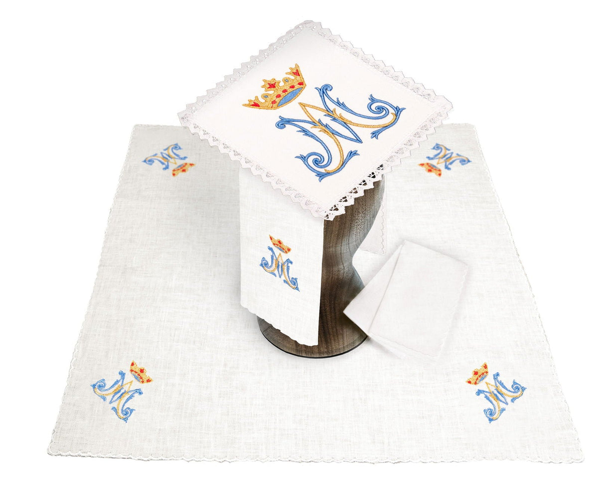 Set de tasses en lion avec broderie Marianne en 3D KKL/179 - CHASUBLES.FR