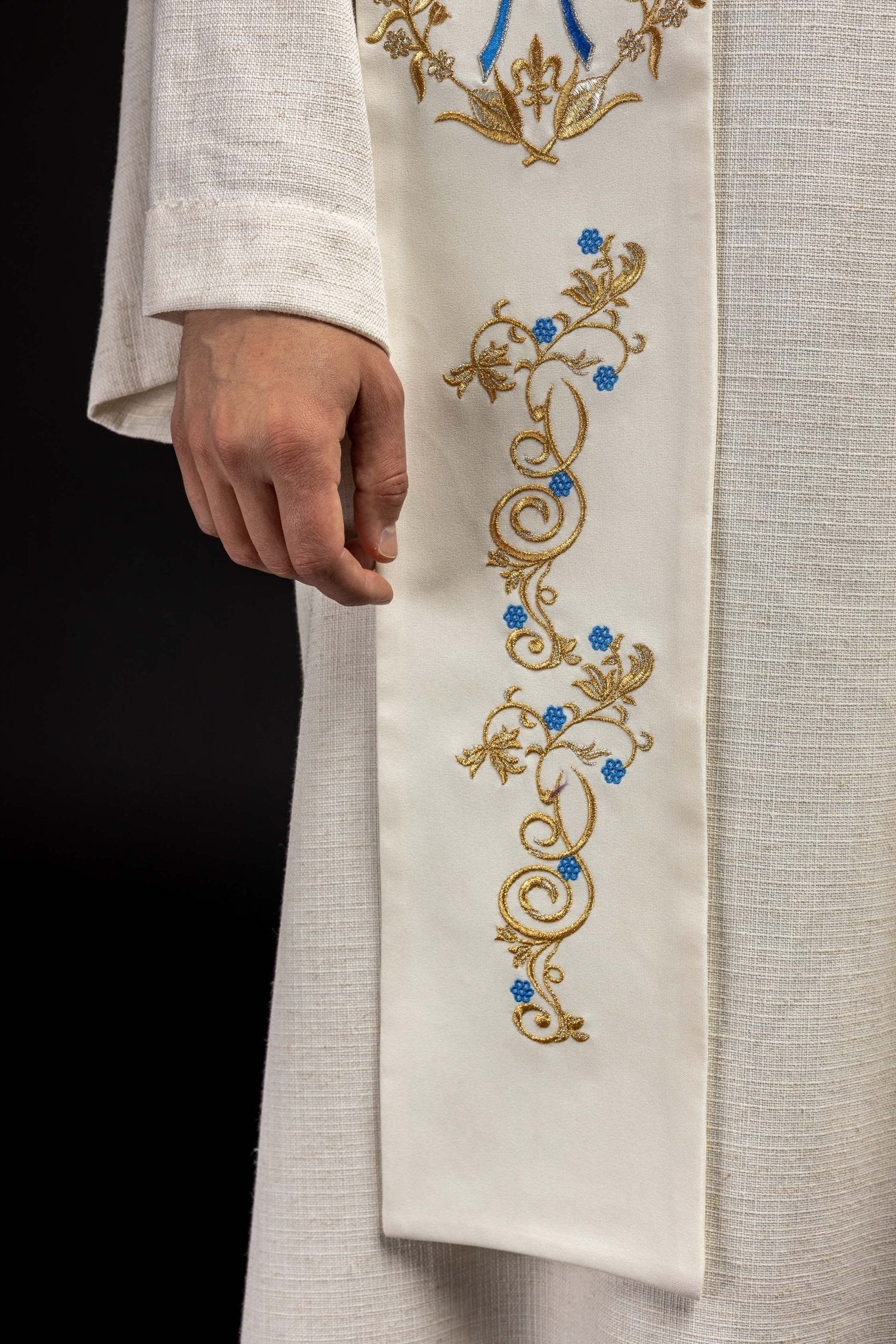 Stèle de Marie brodée écru KST/032/05/01 ECRU - CHASUBLES.FR