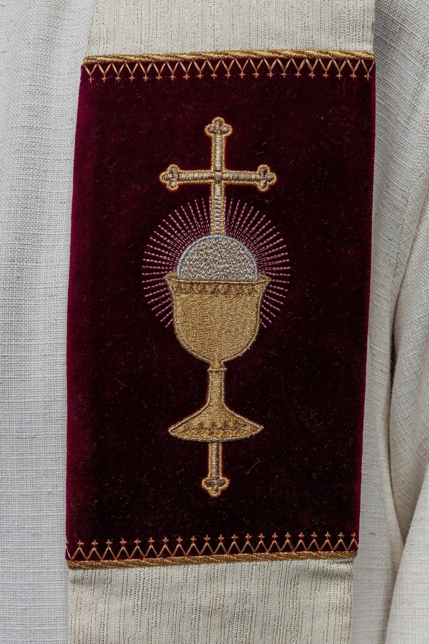 Stola avec Calice eucharistique brodé et PAX KST/090/05/42 - CHASUBLES.FR