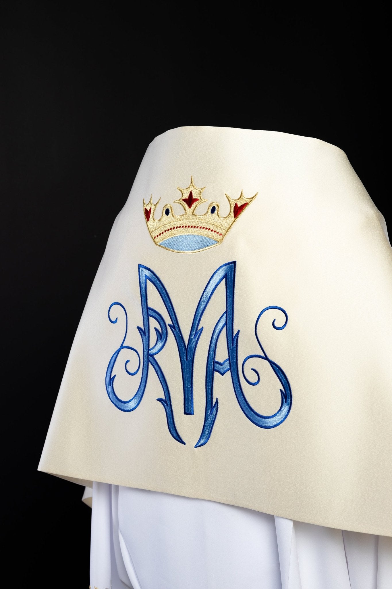 Voile brodé de Marie écrue KWL/023/05/20 50*270 ECRU SAT. - CHASUBLES.FR