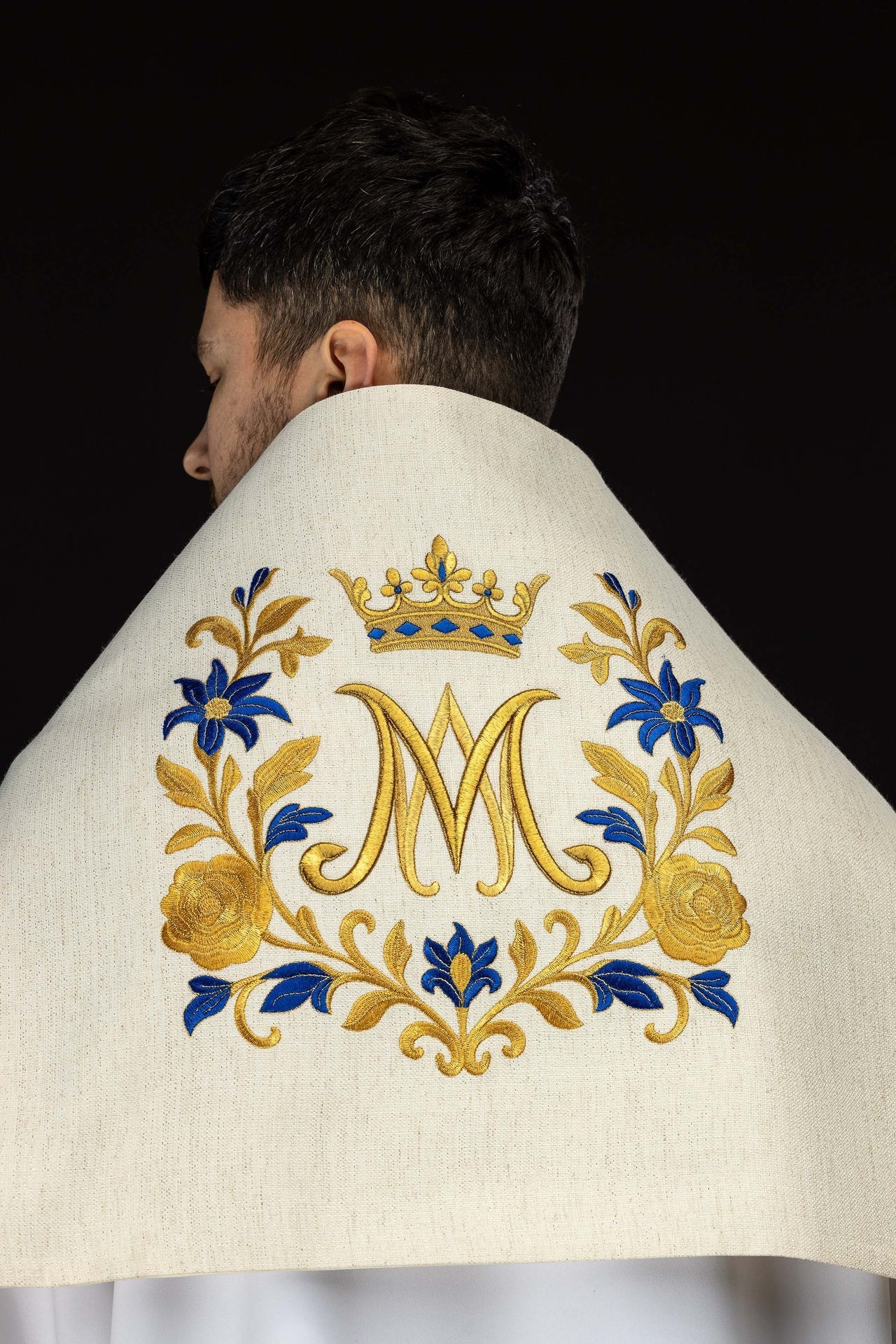 Voile huméral brodé avec un symbole marial LE/4045/05 - CHASUBLES.FR