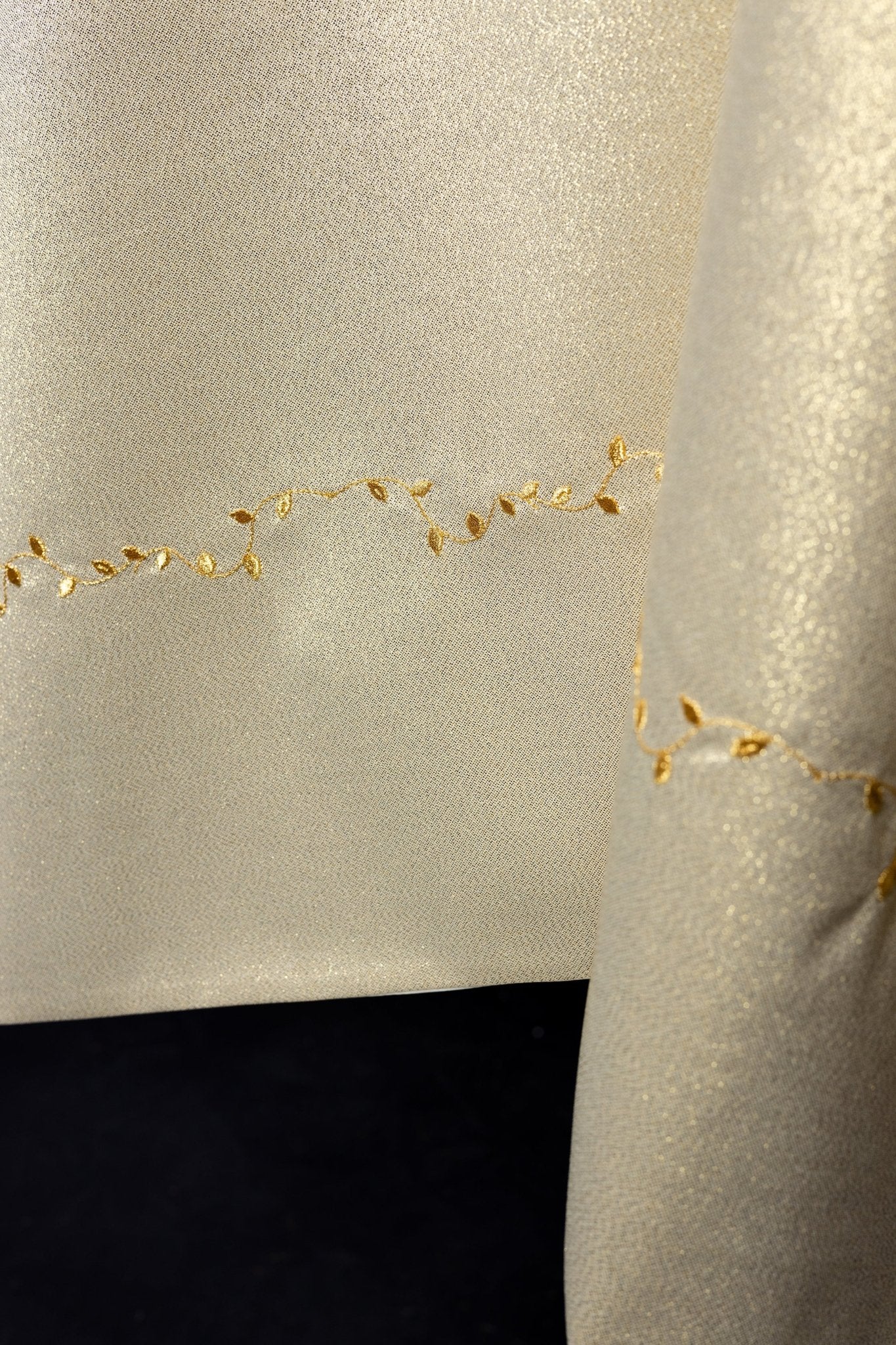 Voile liturgique avec broderie croix d'or KWL/031/10/37 50*270 ZŁOTY - CHASUBLES.FR